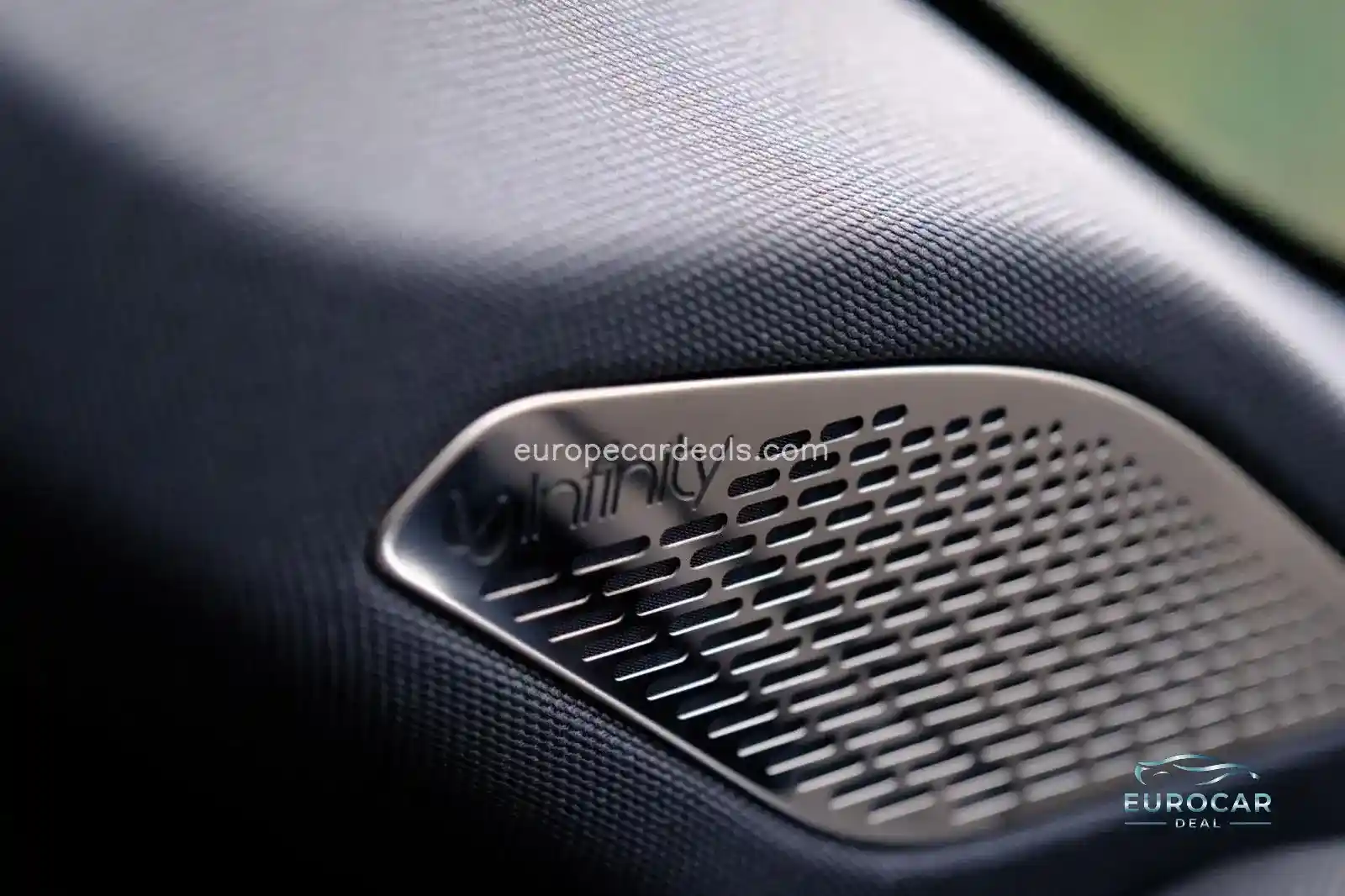 Lynk&Co 01
