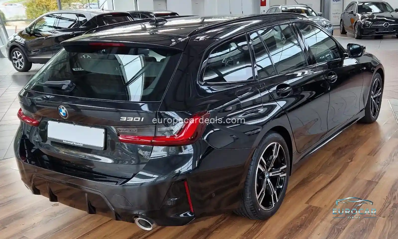 BMW 330