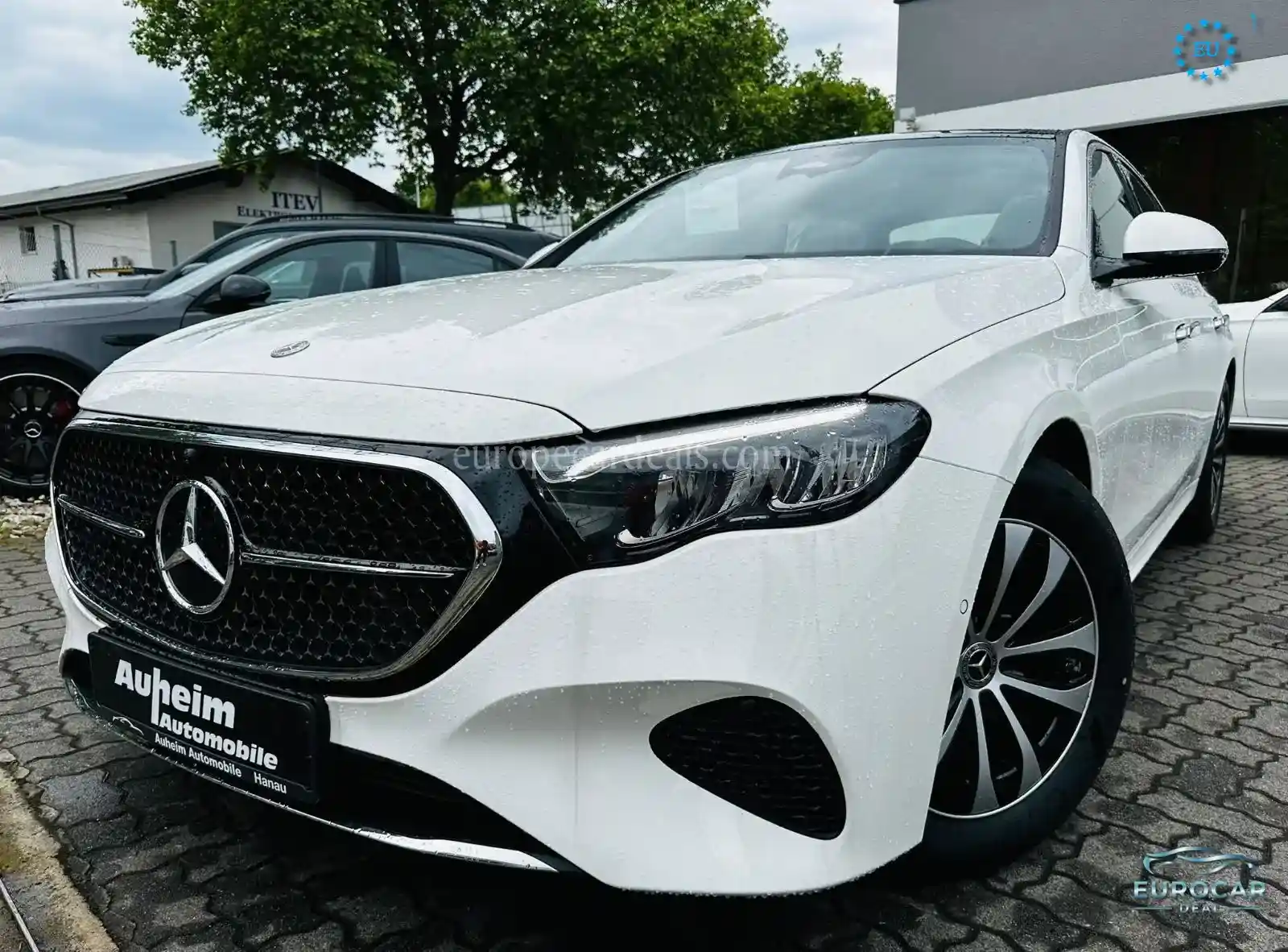 Mercedes-Benz E 200