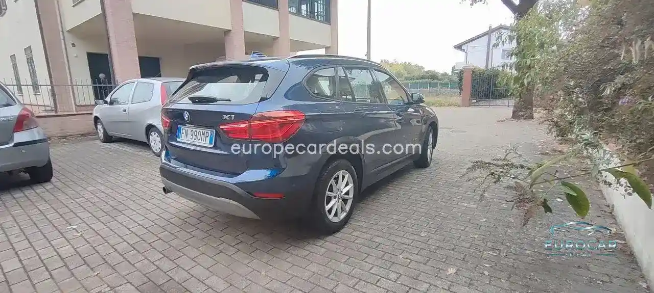 BMW X1