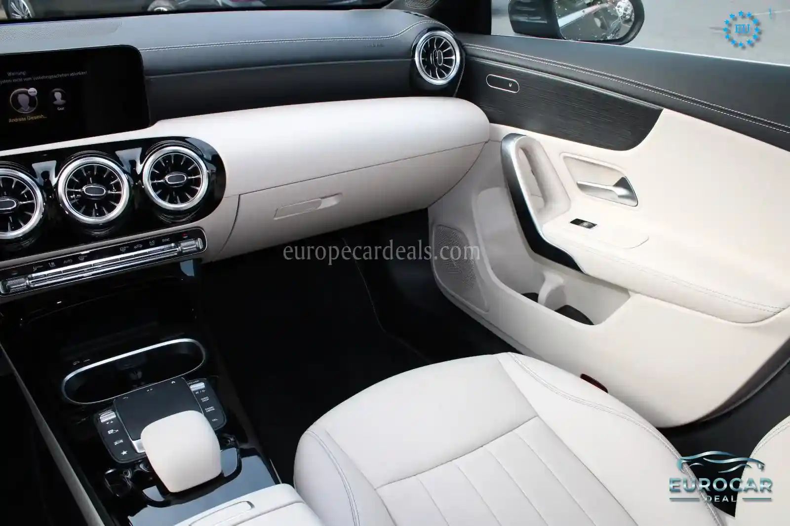 Mercedes-Benz CLA 220