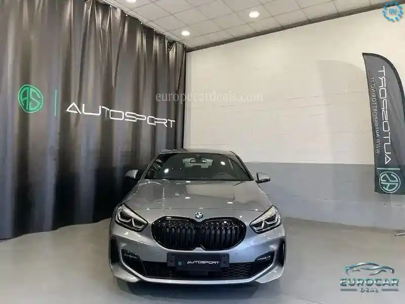 BMW 118