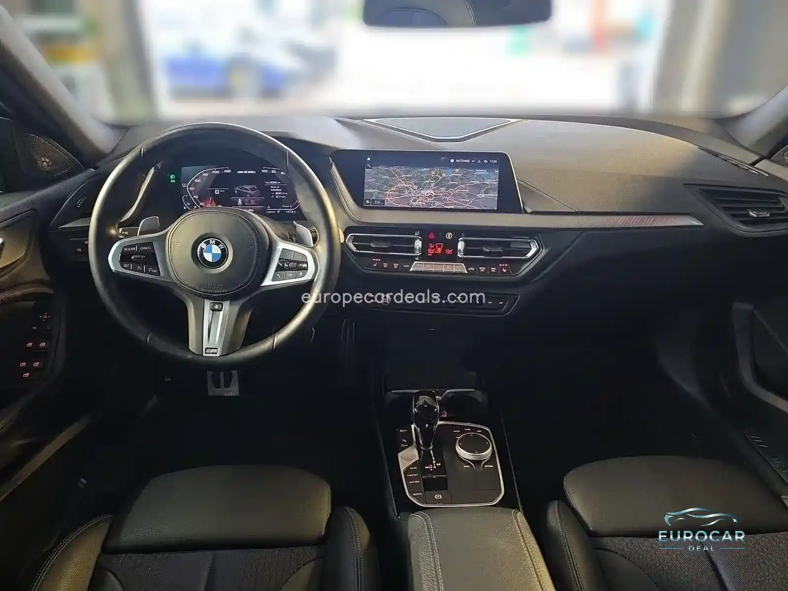 BMW M235