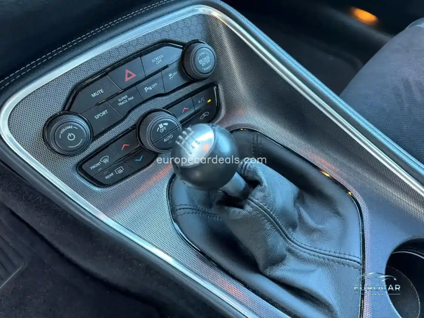 Dodge Challenger