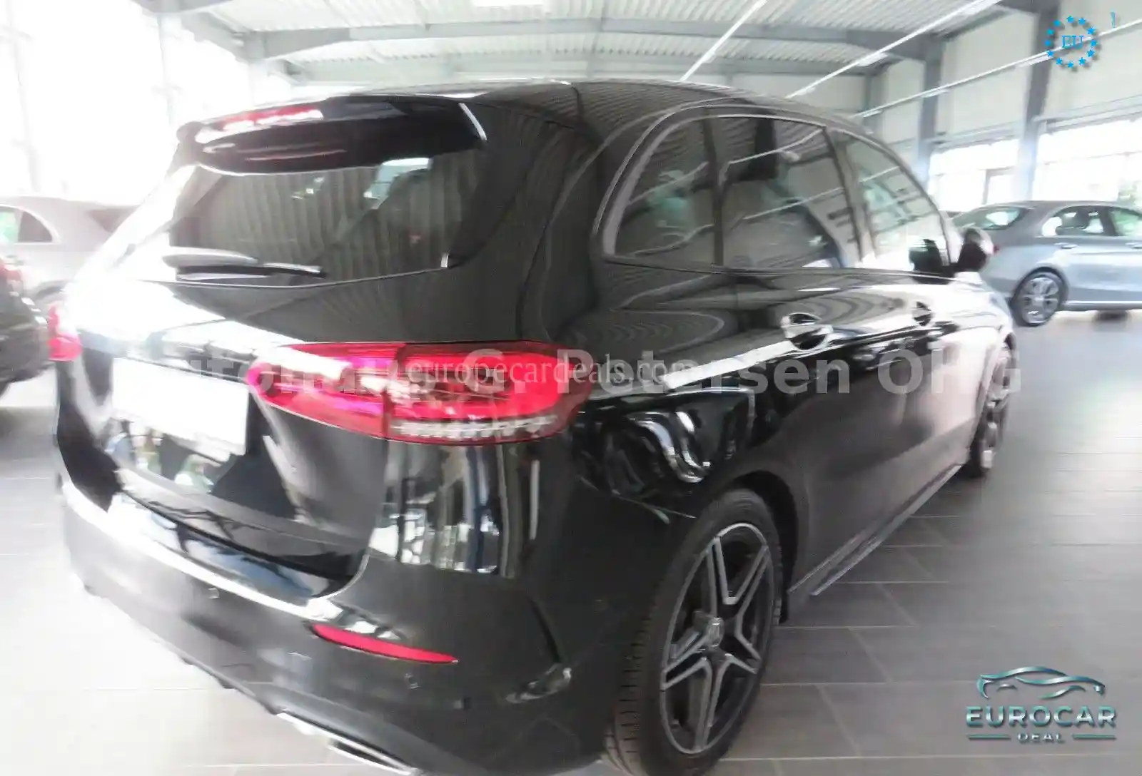 Mercedes-Benz B 200