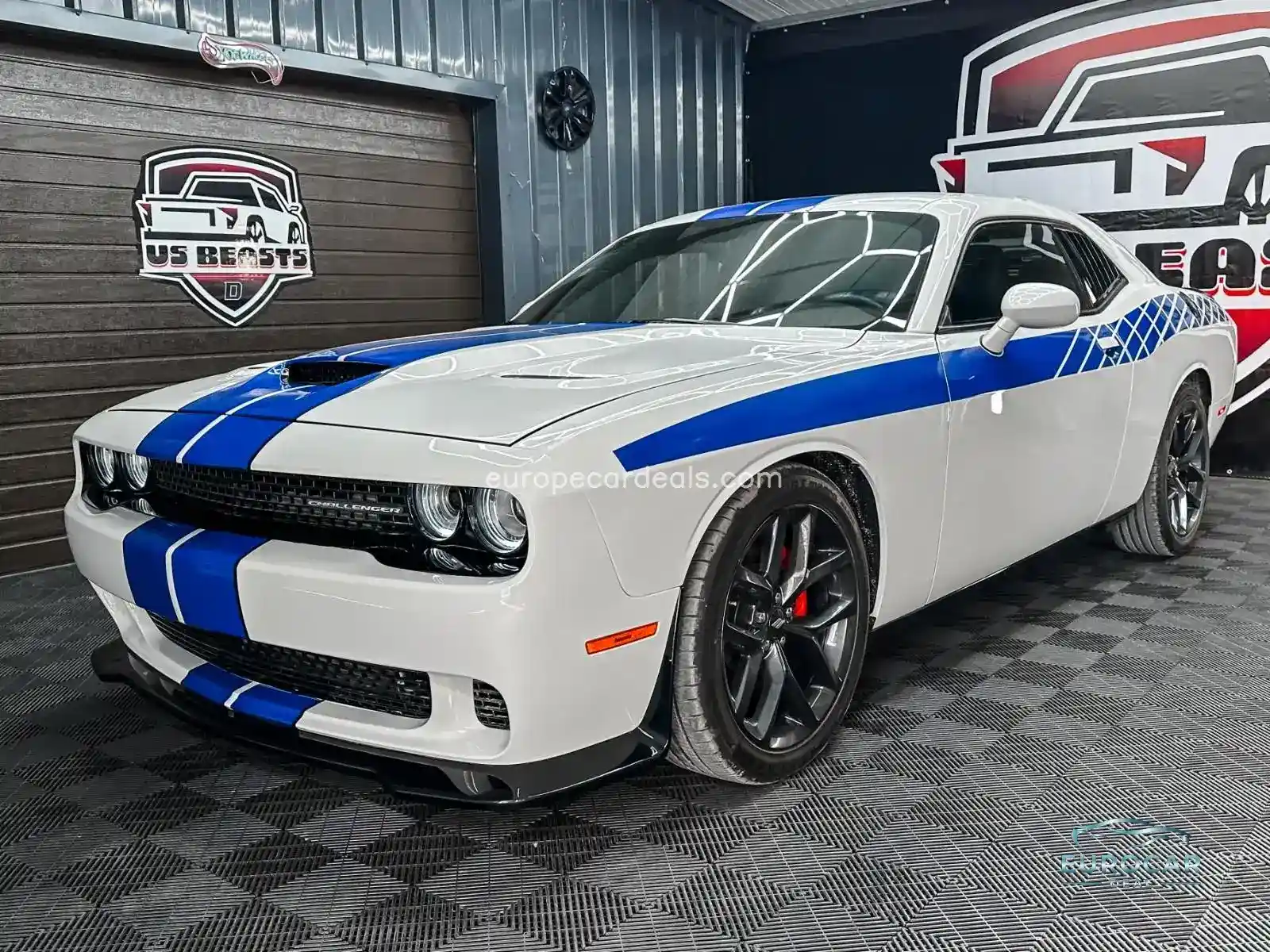 Dodge Challenger