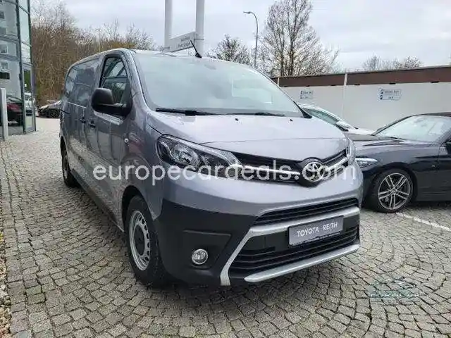 Toyota Proace (Verso)