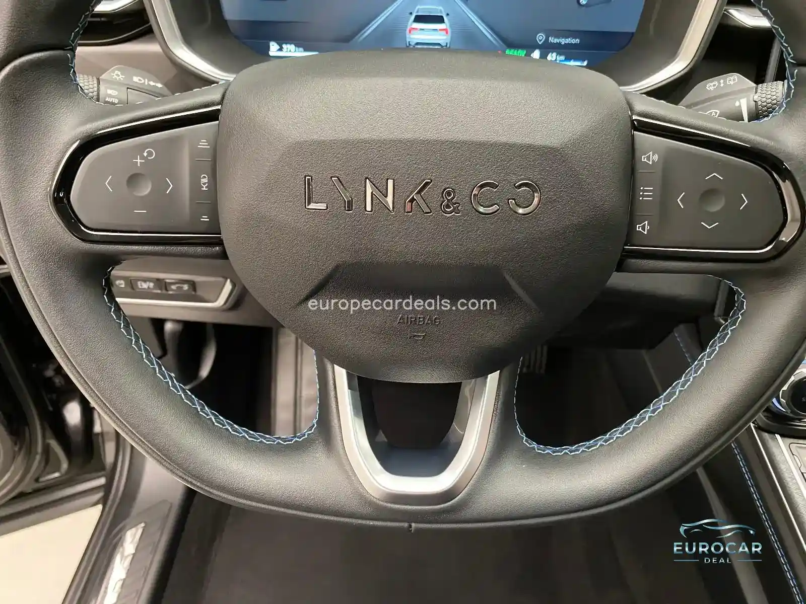 Lynk&Co 01