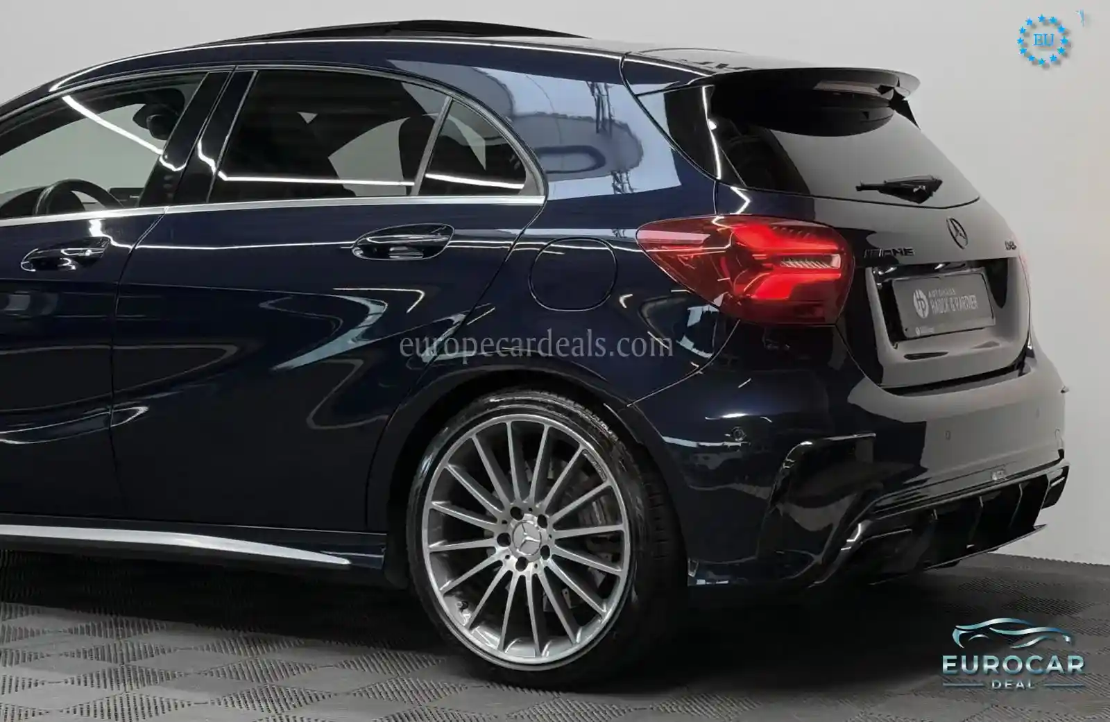 Mercedes-Benz A 45 AMG