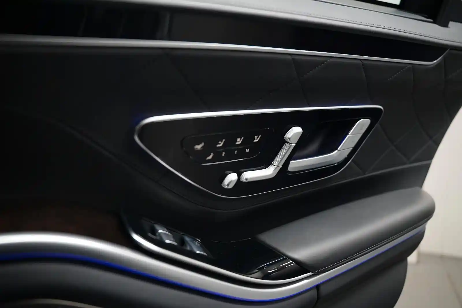 Mercedes-Benz S 680