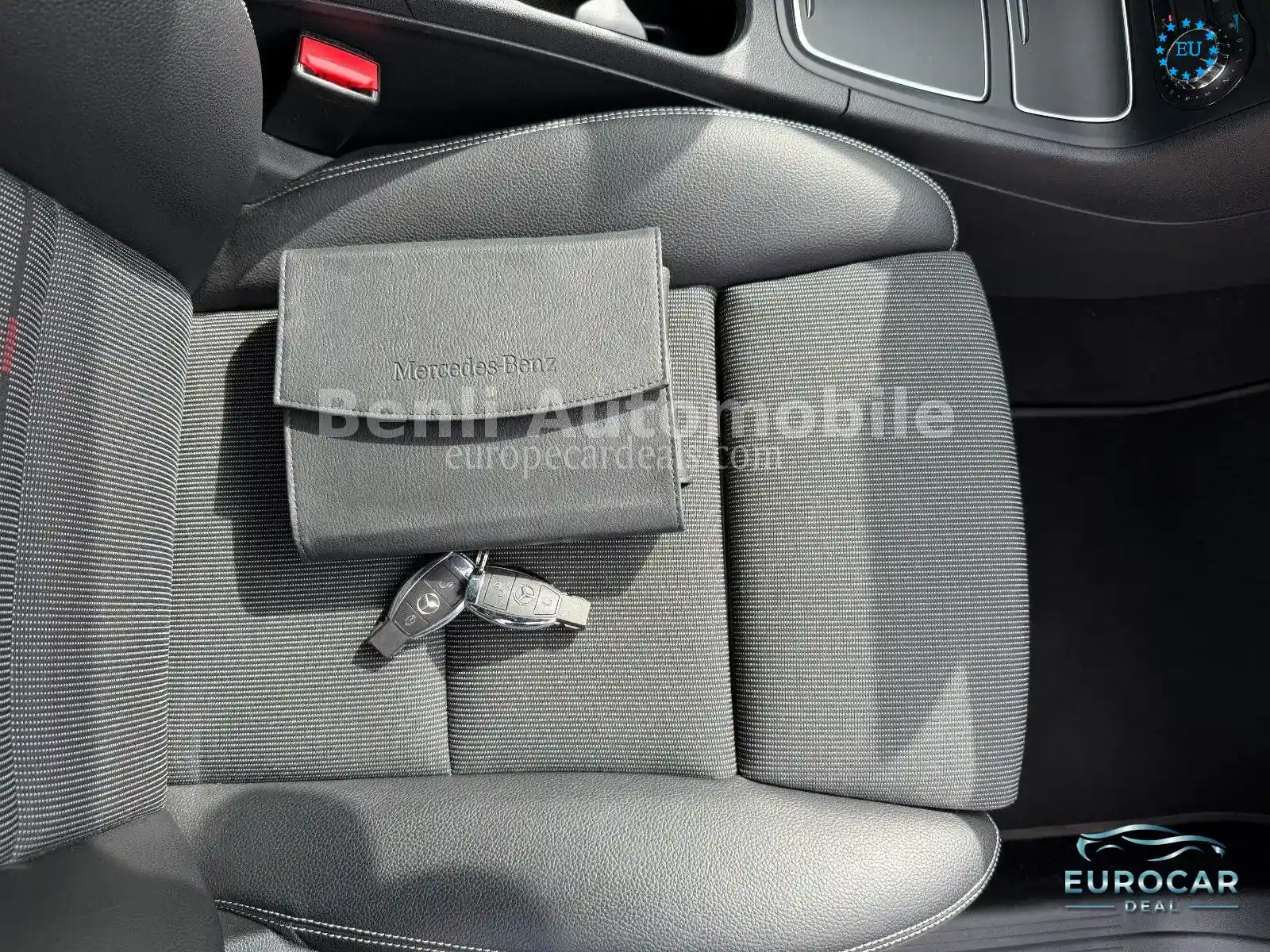 Mercedes-Benz B 200