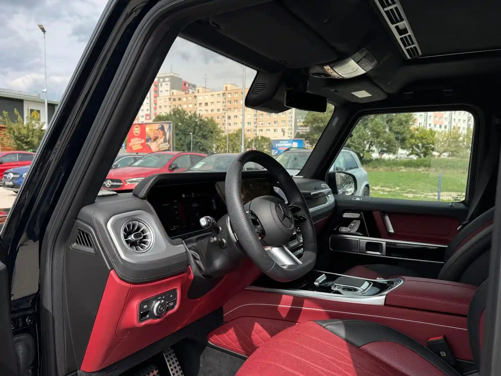 Mercedes-Benz G 500