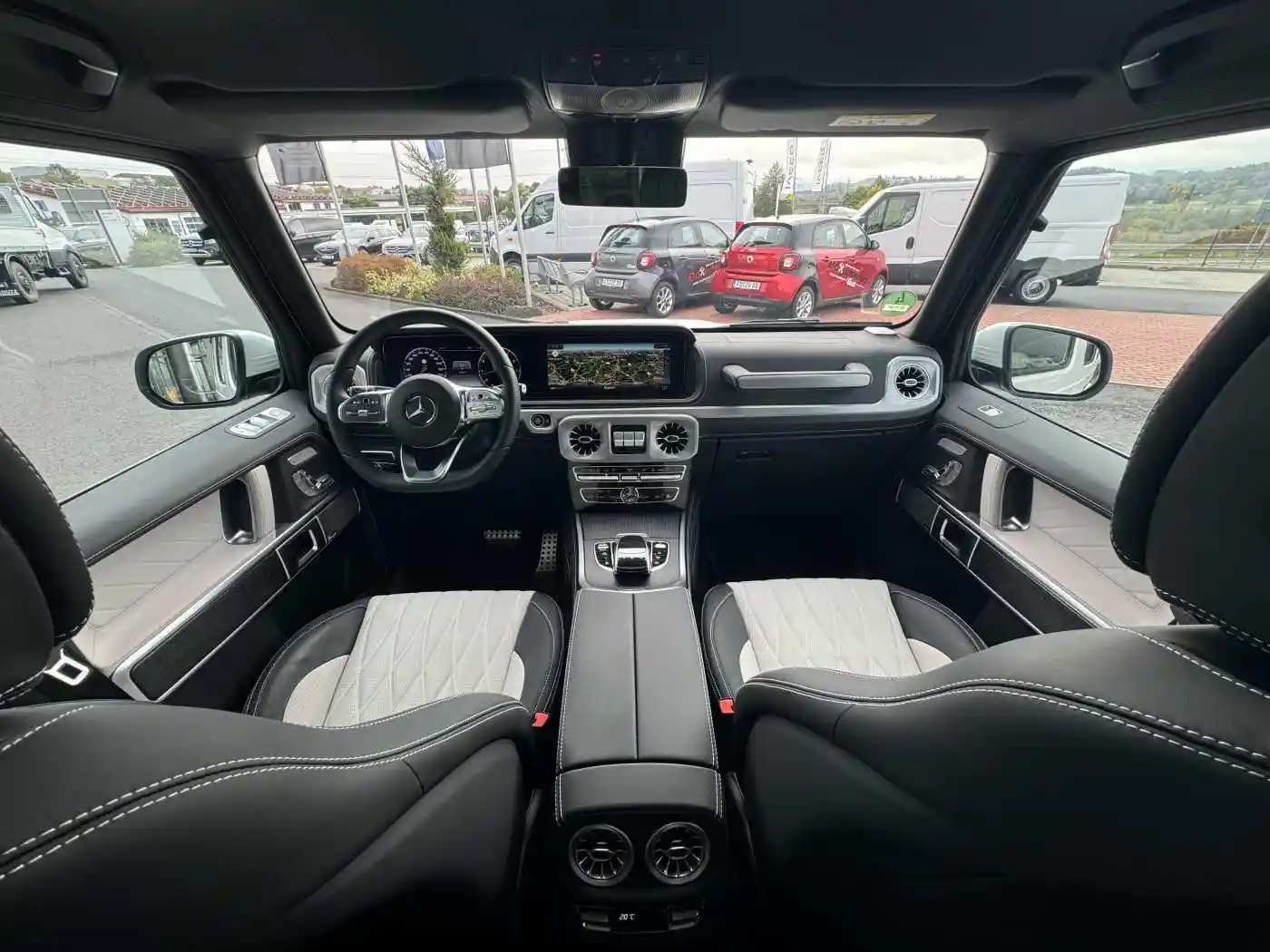 Mercedes-Benz G 500