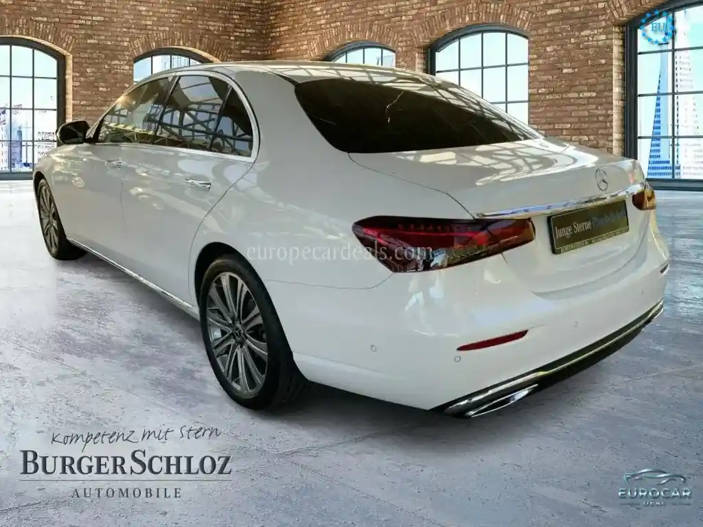 Mercedes-Benz E 300