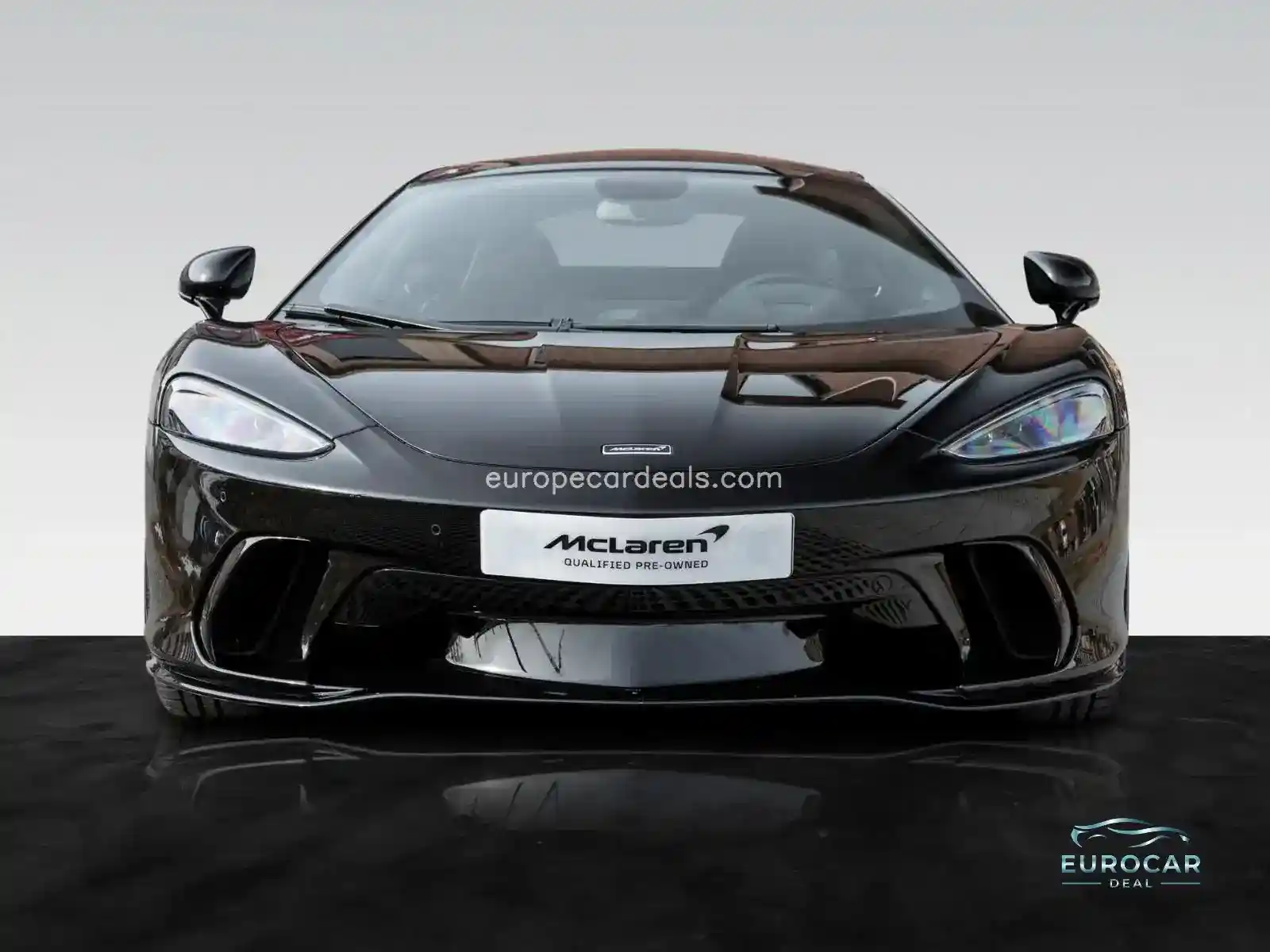McLaren GT