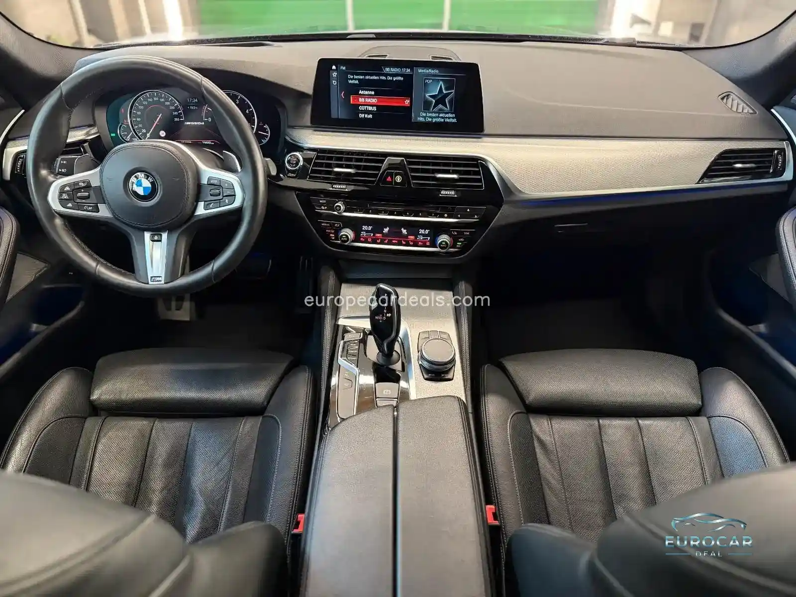 BMW M550