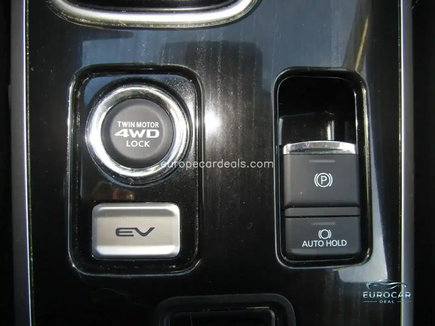 Mitsubishi Plug-in Hybrid Outlander