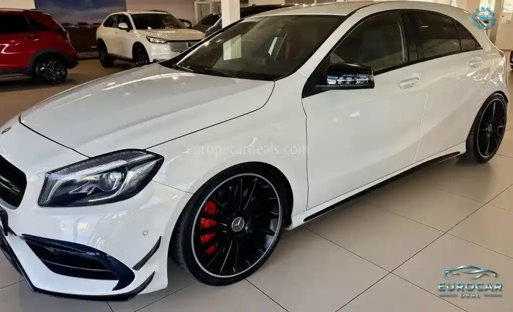 Mercedes-Benz A 45 AMG