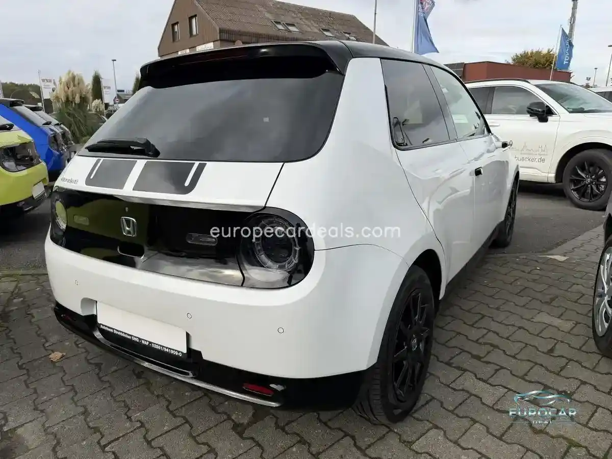 Honda e