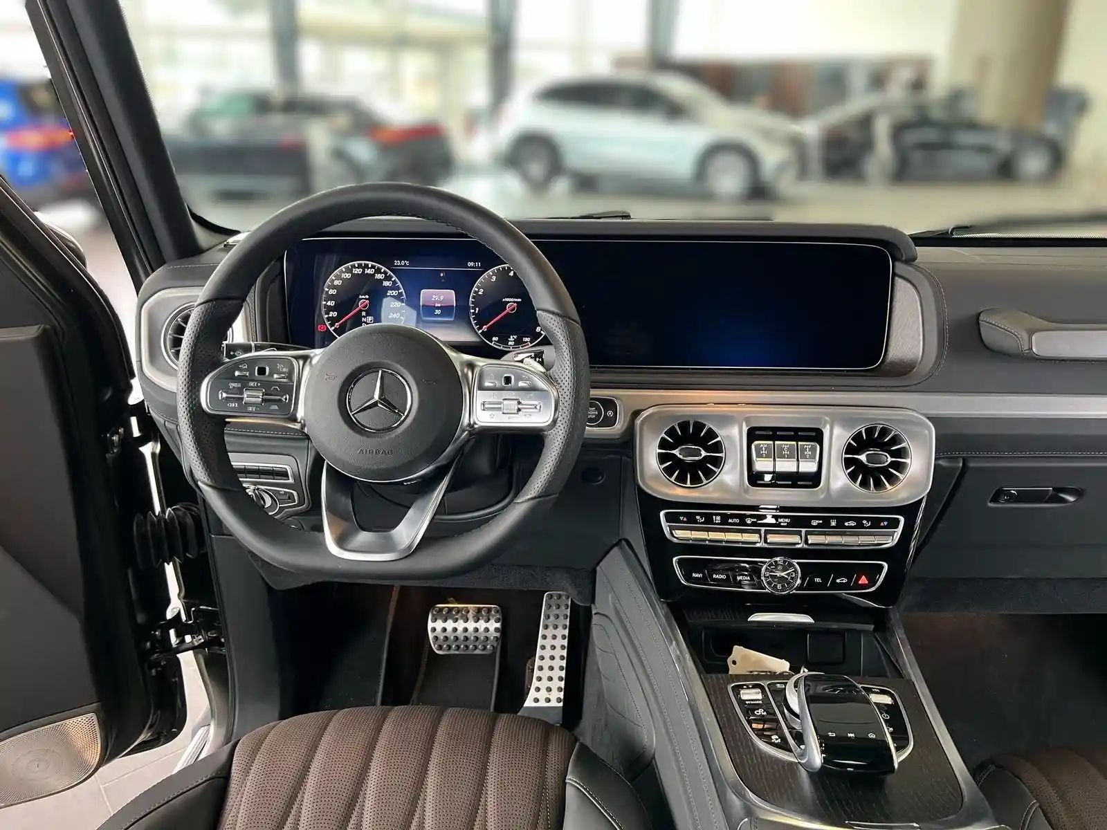 Mercedes-Benz G 500