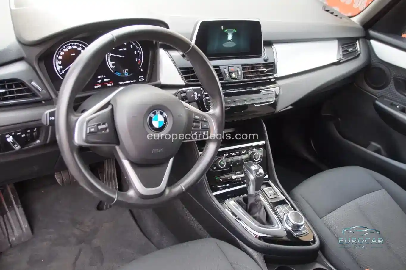BMW 225