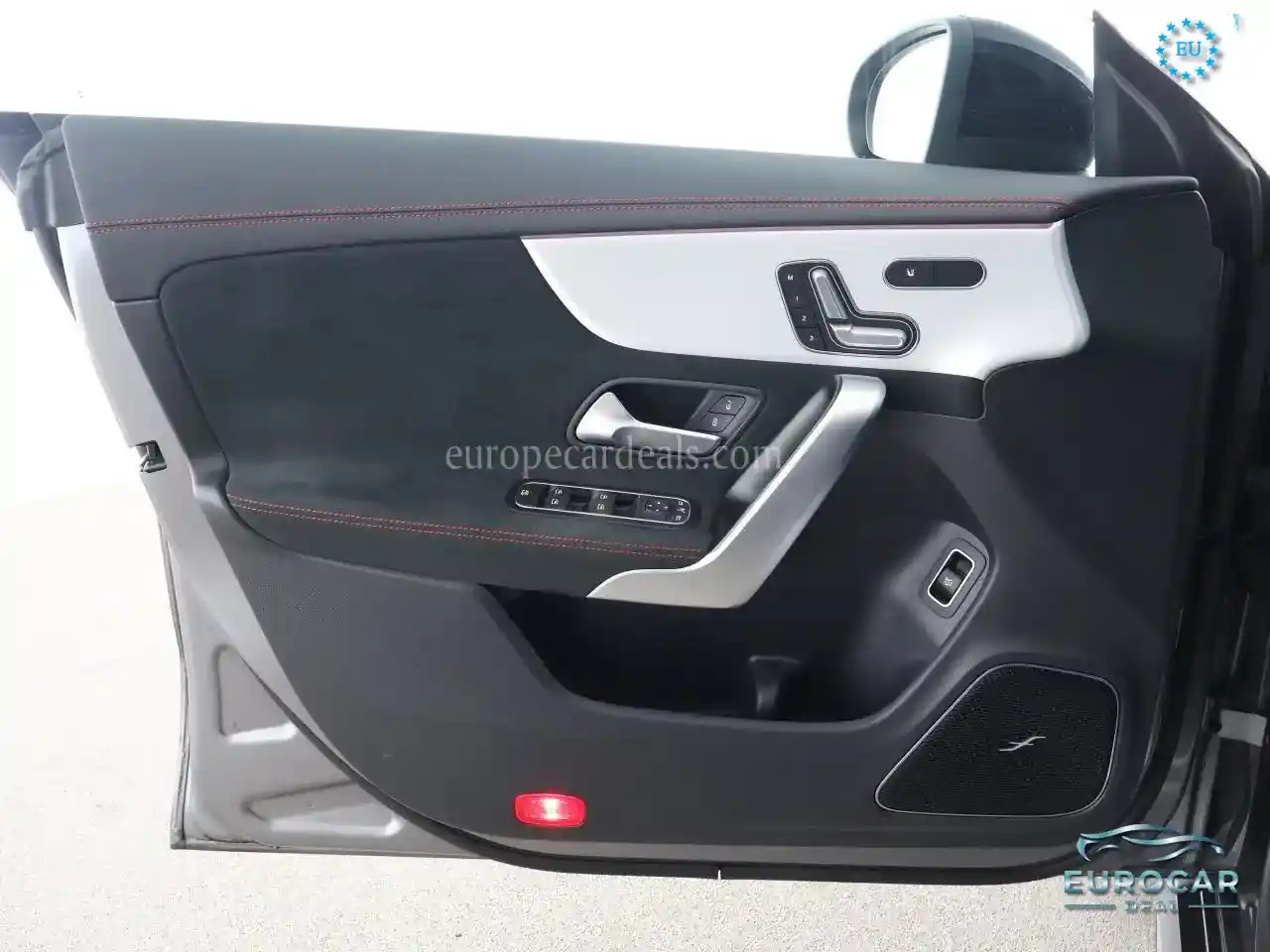 Mercedes-Benz CLA 45 AMG Shooting Brake