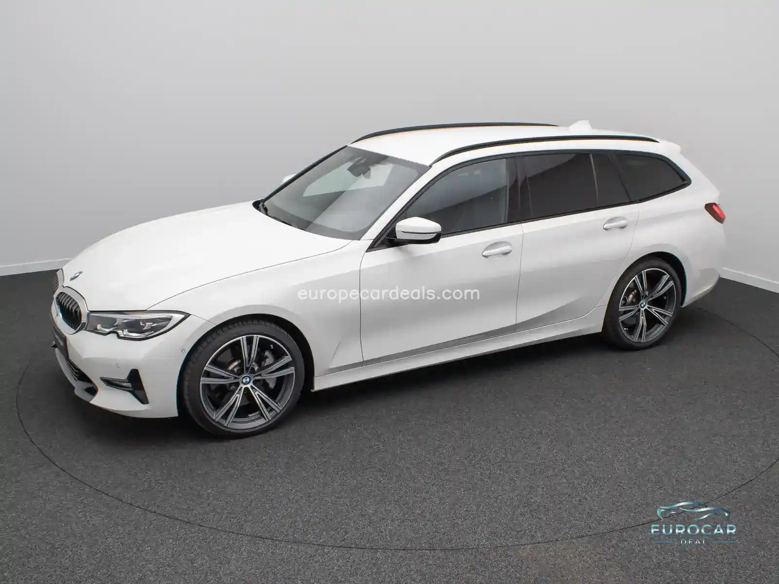 BMW 330