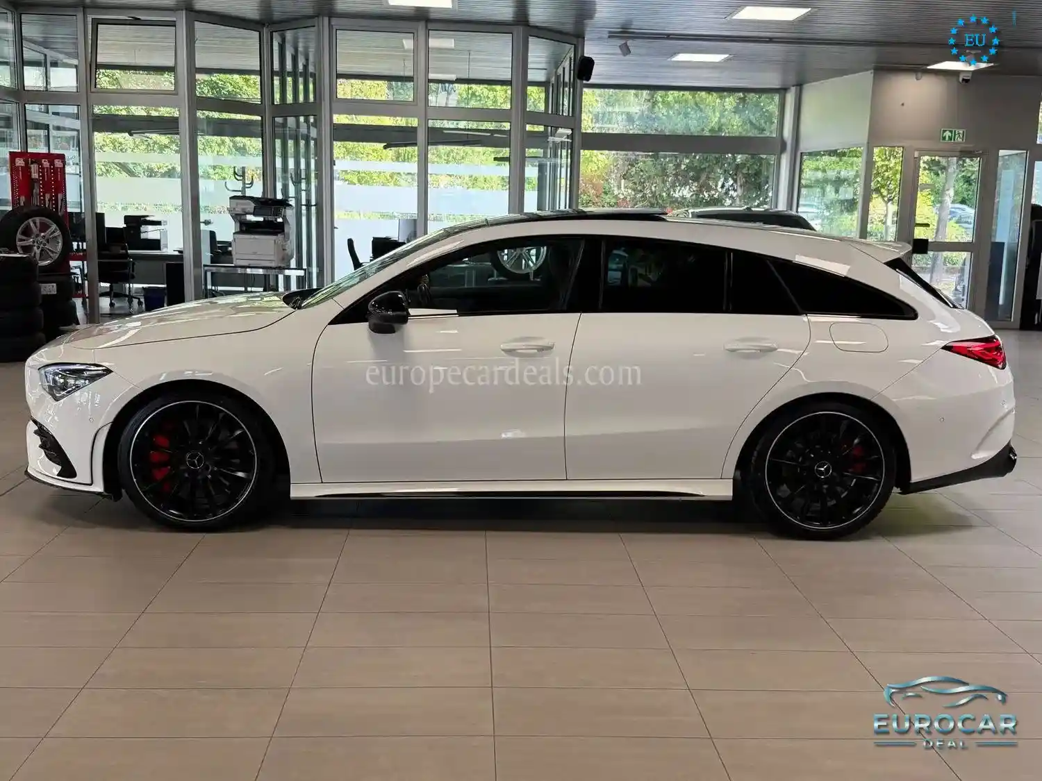 Mercedes-Benz CLA 35 AMG Shooting Brake