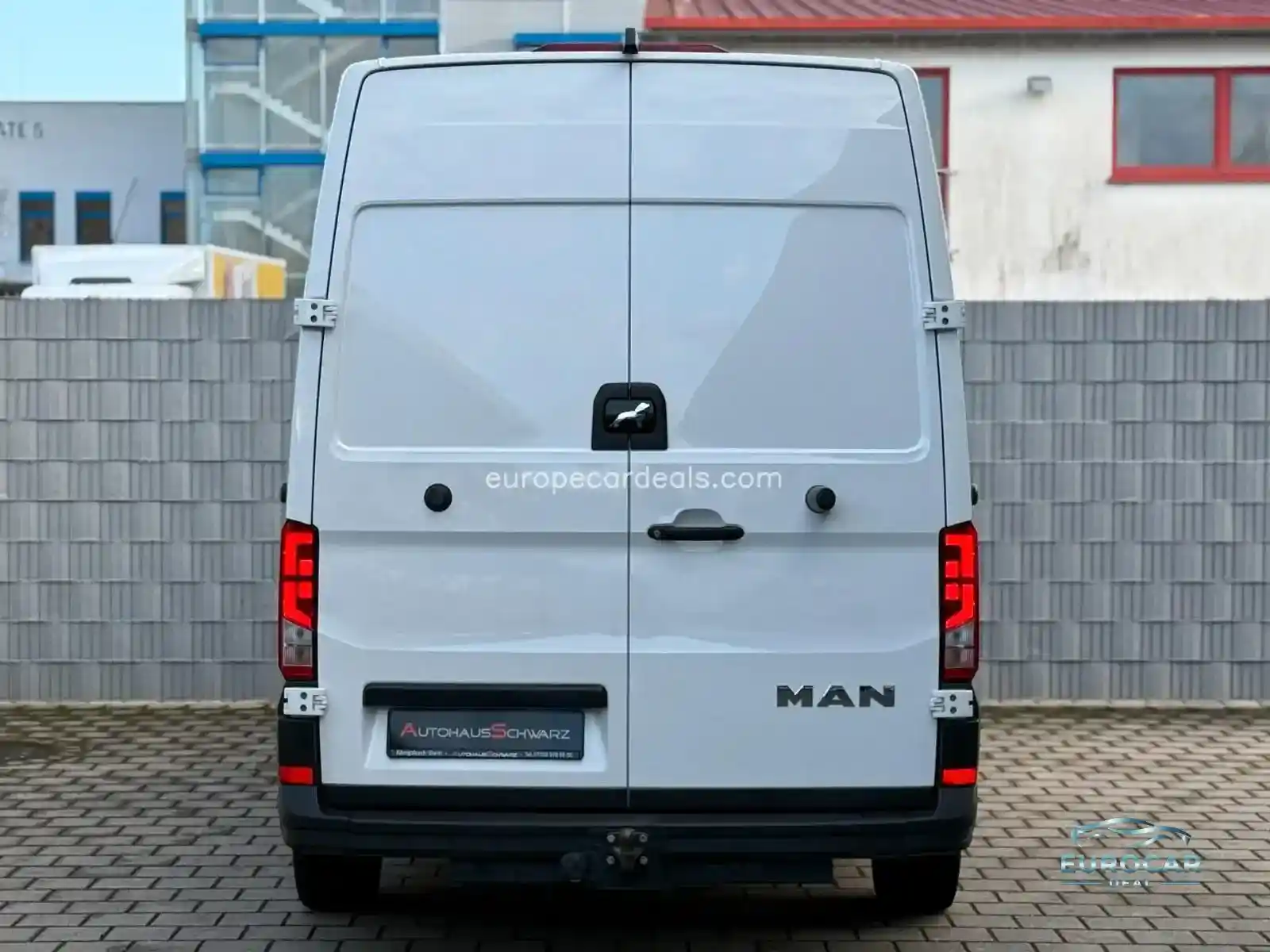 MAN TGE