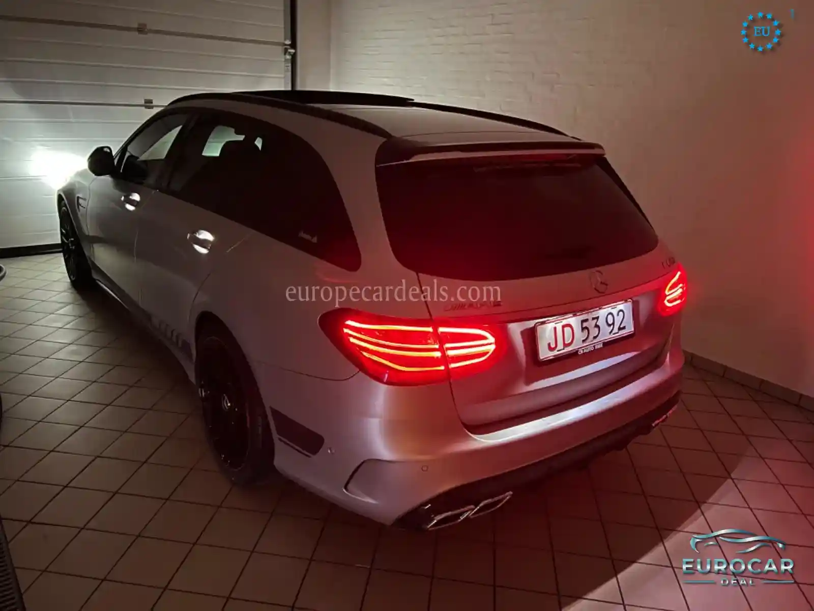 Mercedes-Benz C 63 AMG