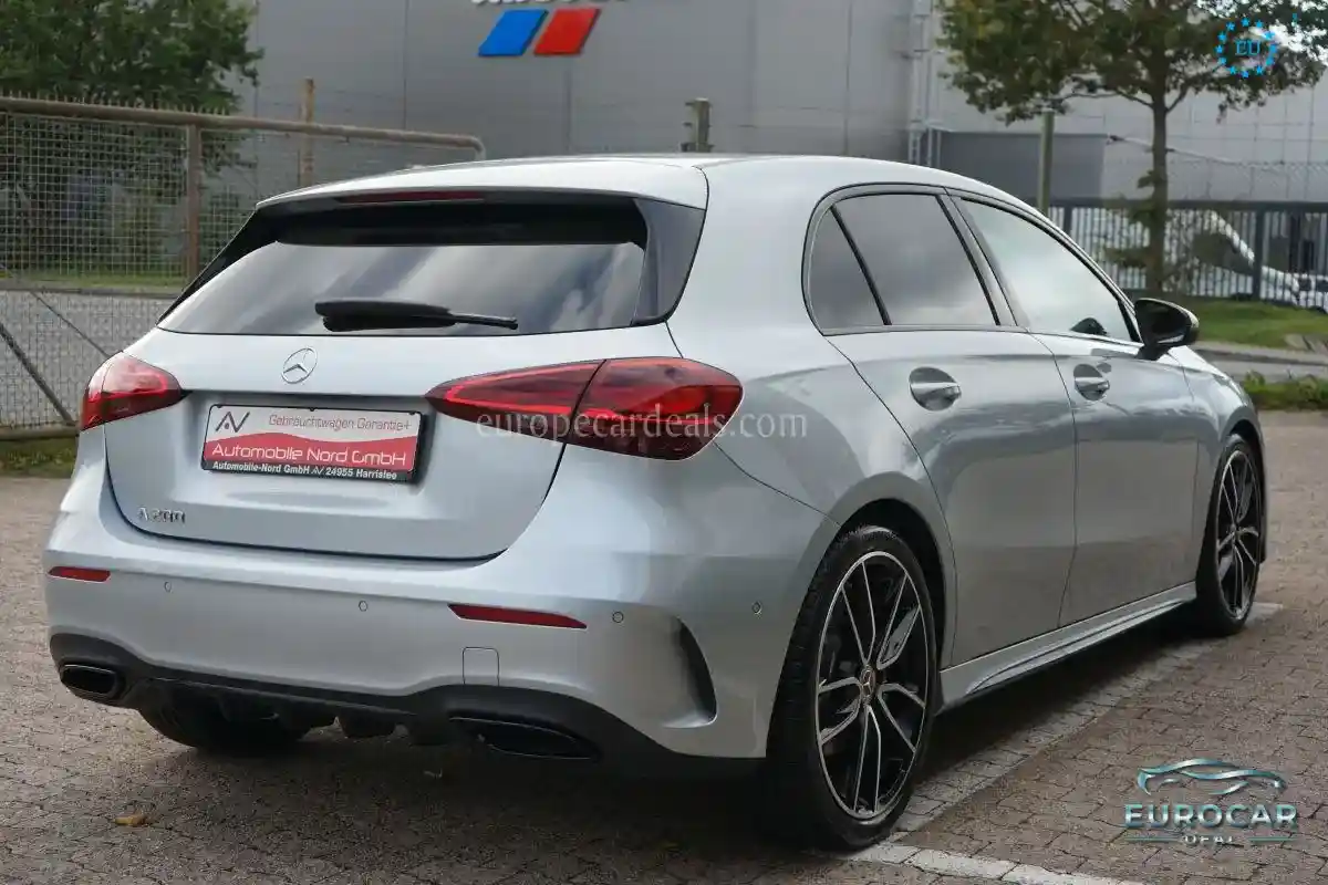 Mercedes-Benz A 200