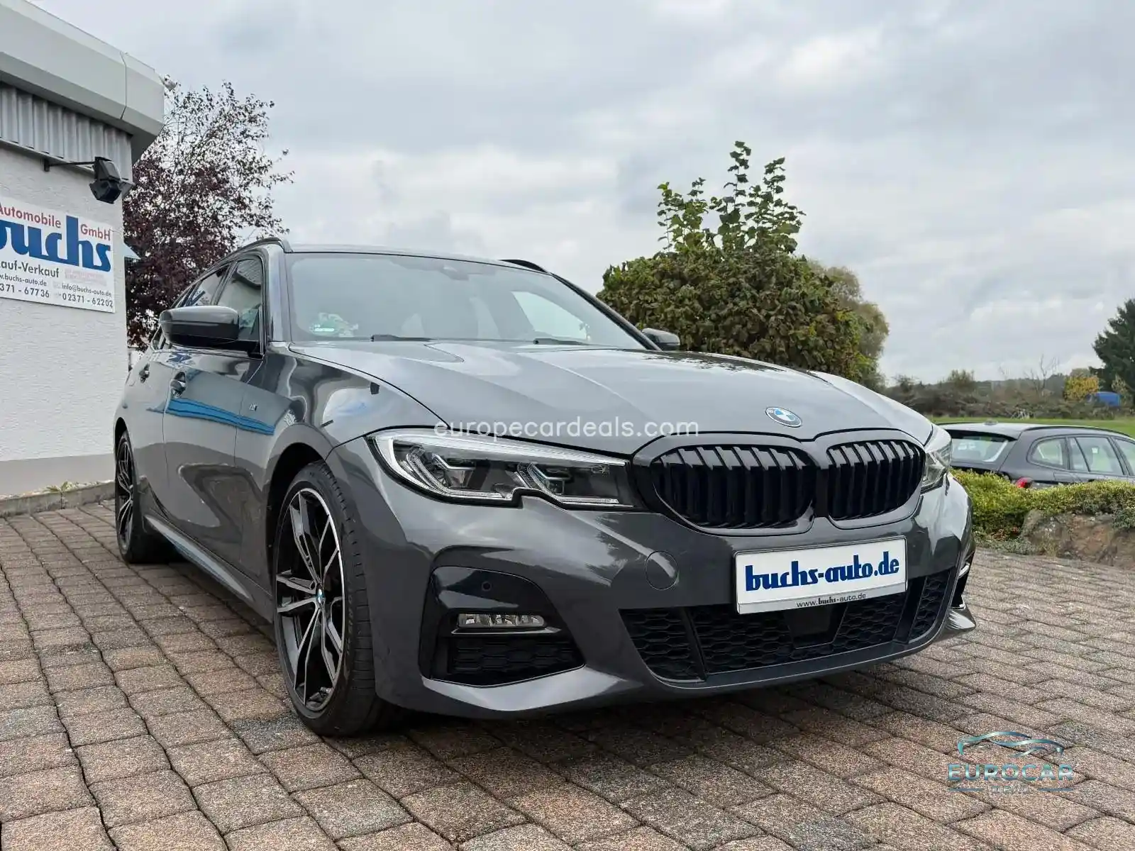 BMW 320