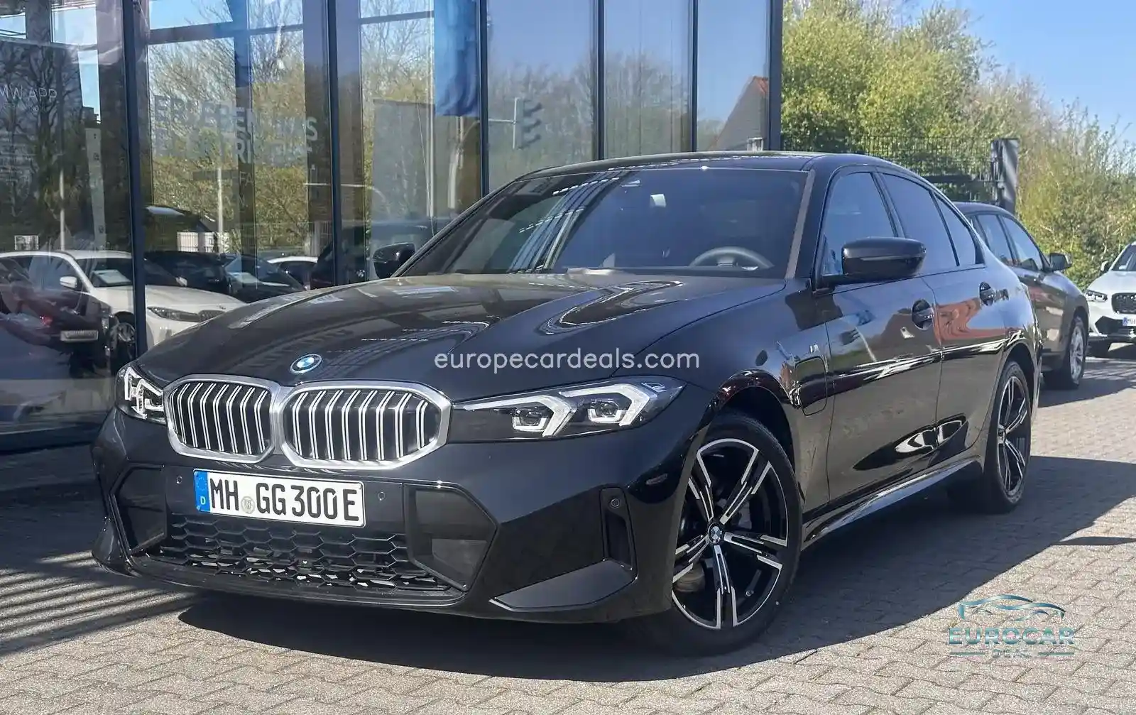 BMW 330