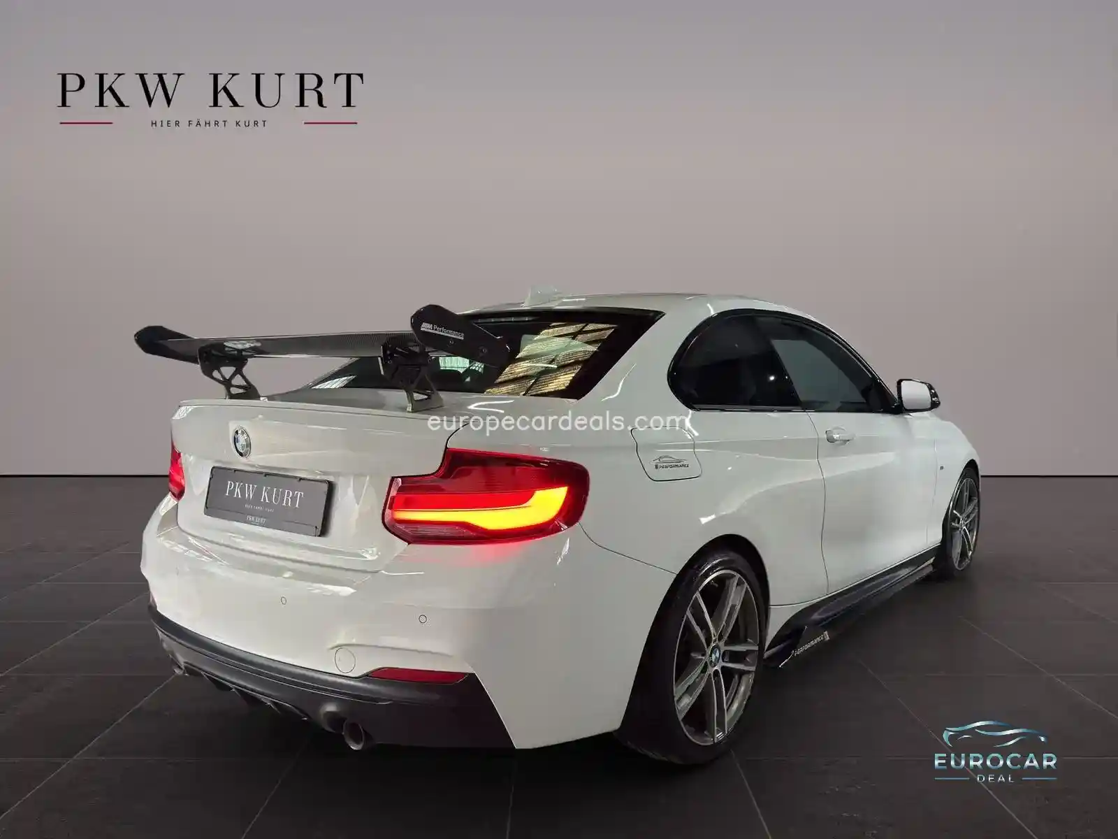 BMW M240i