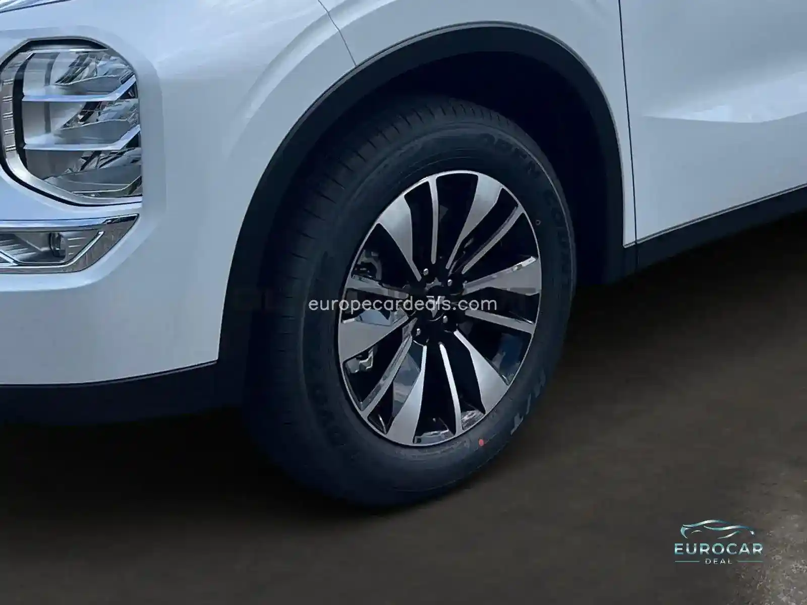 Mitsubishi Plug-in Hybrid Outlander