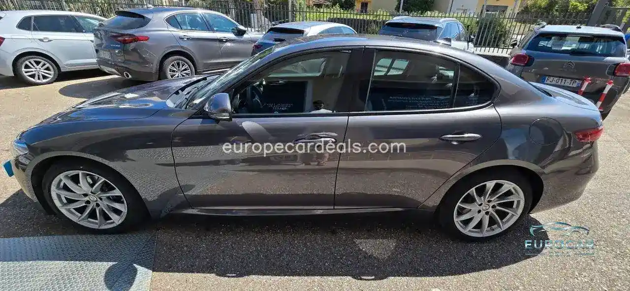 Alfa Romeo Giulia