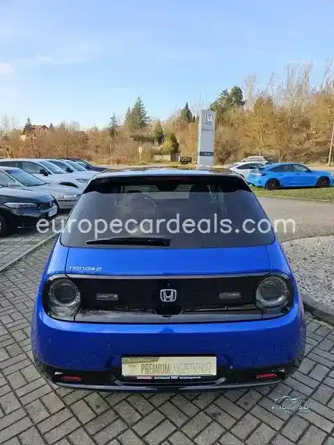 Honda e