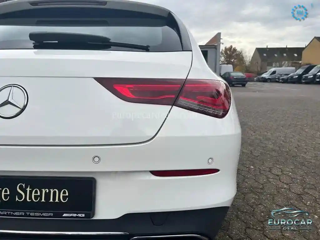 Mercedes-Benz CLA 200 Shooting Brake