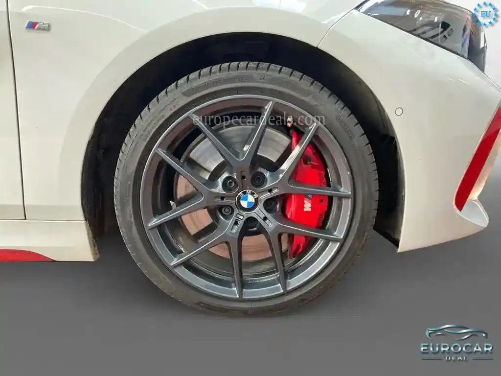 BMW 128
