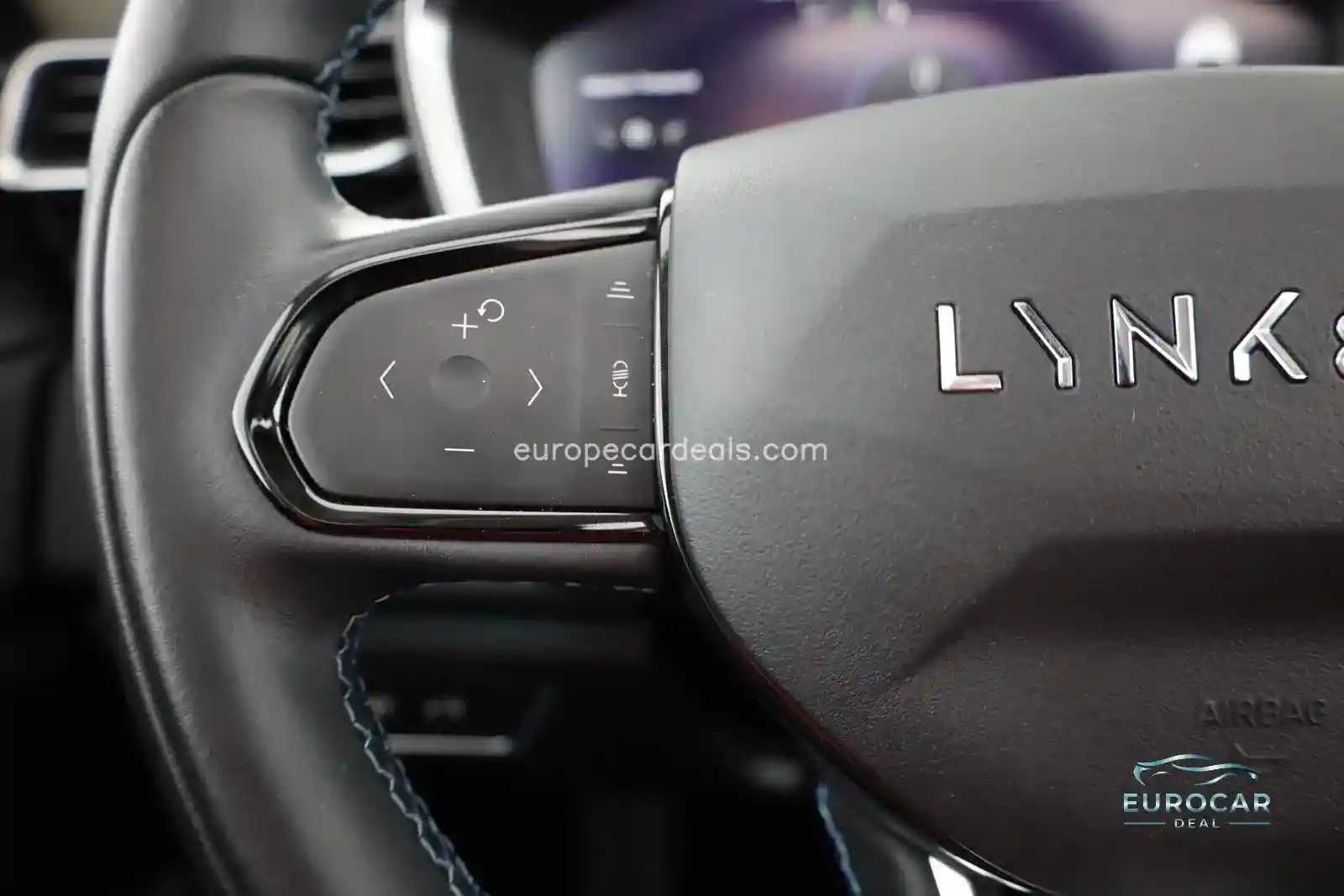 Lynk&Co 01