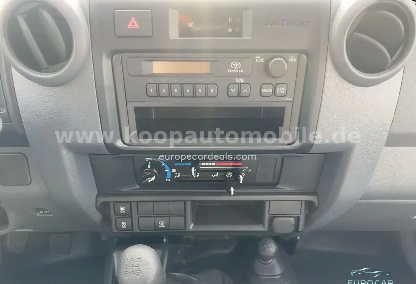 Toyota Land Cruiser