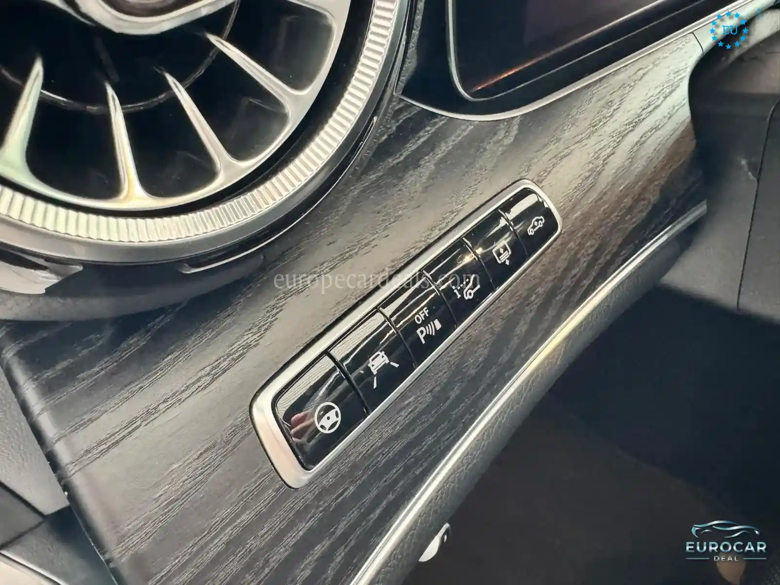 Mercedes-Benz E 63 AMG