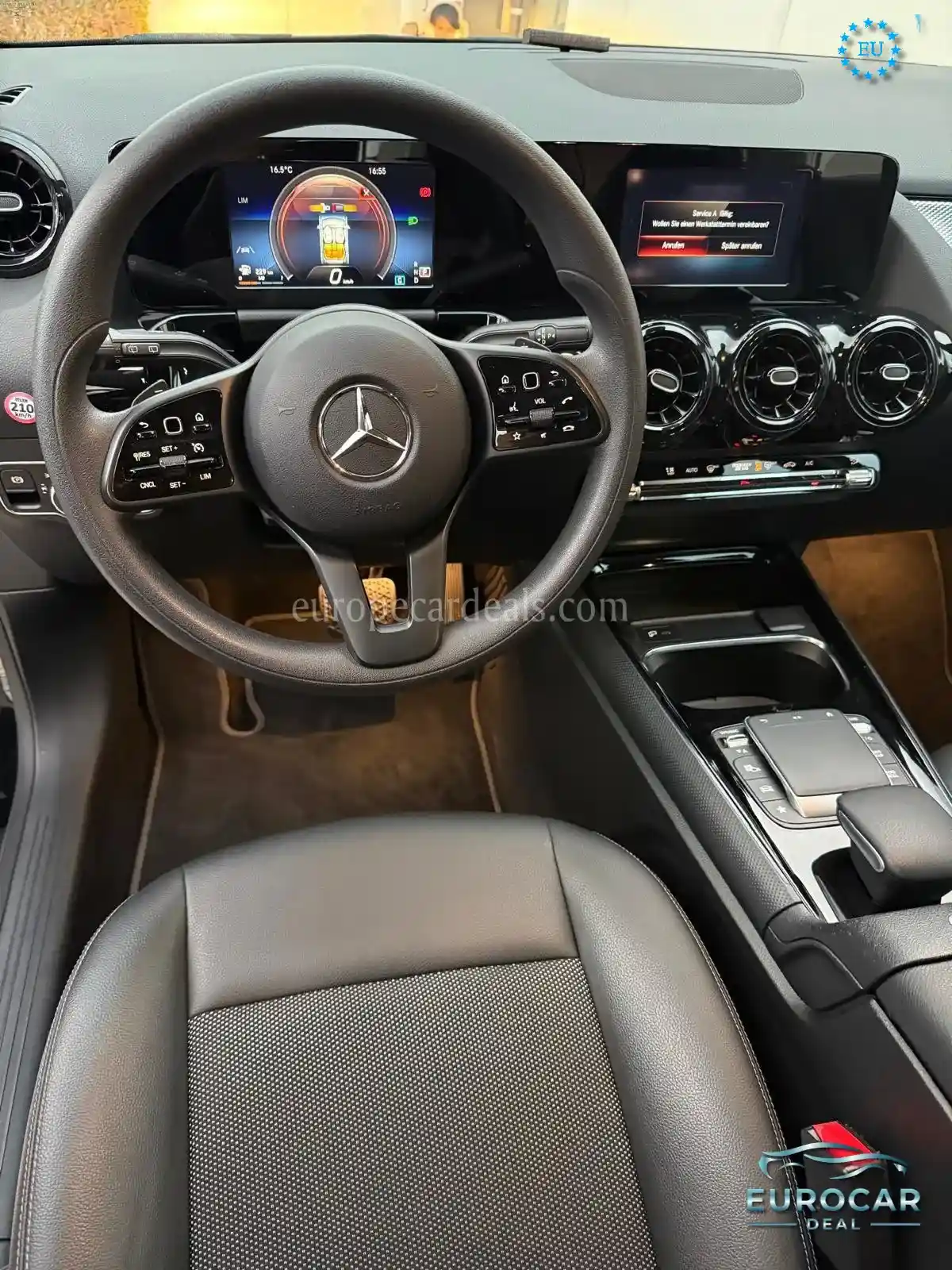 Mercedes-Benz B 180