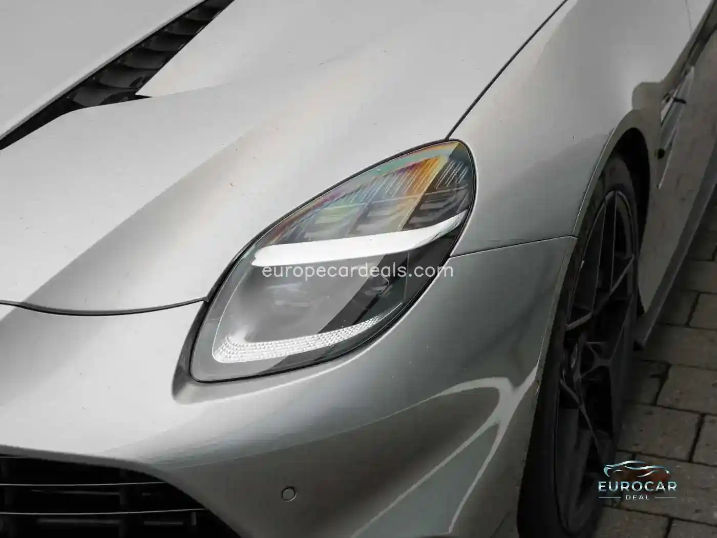 Aston Martin Vanquish
