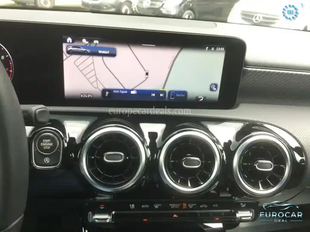 Mercedes-Benz A 220