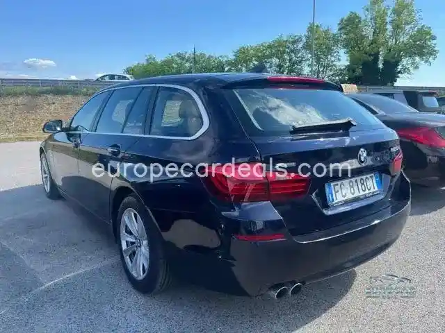 BMW 525