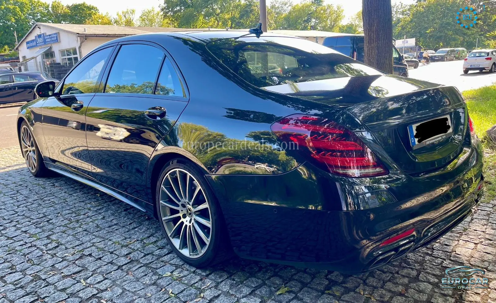 Mercedes-Benz S 560