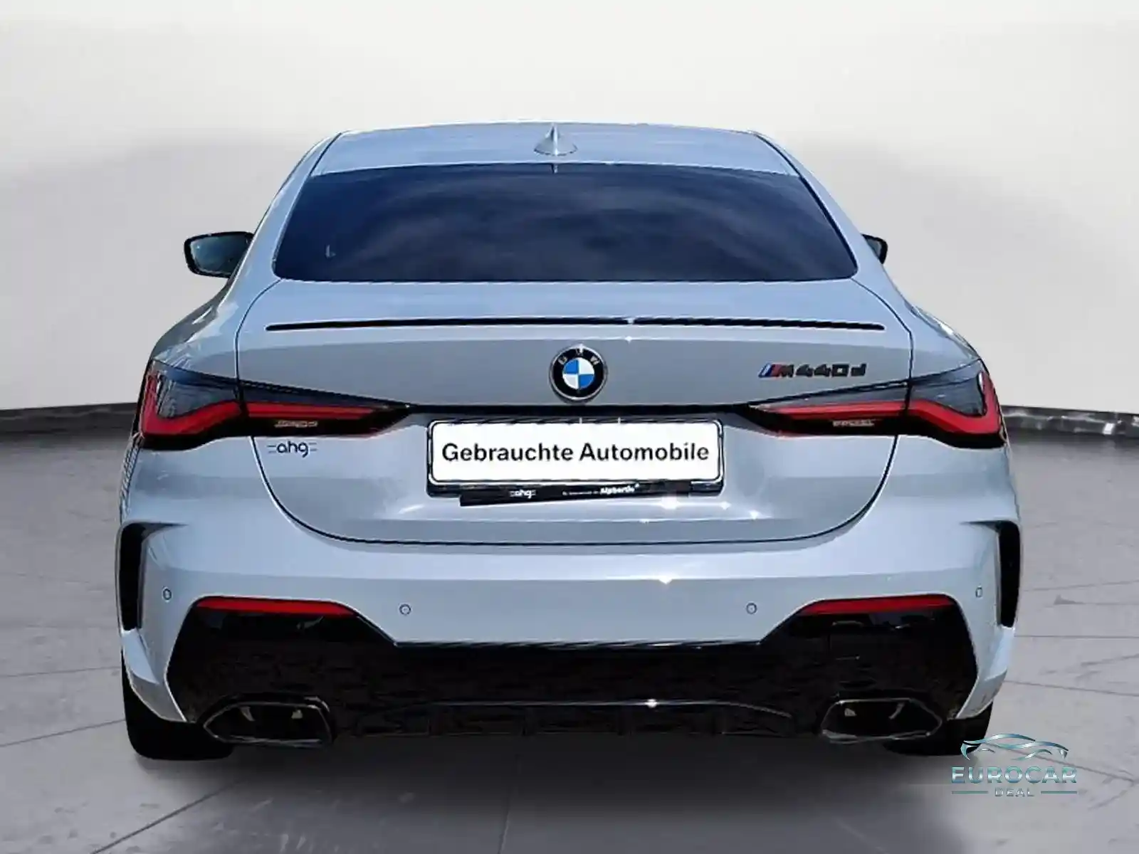 BMW M440