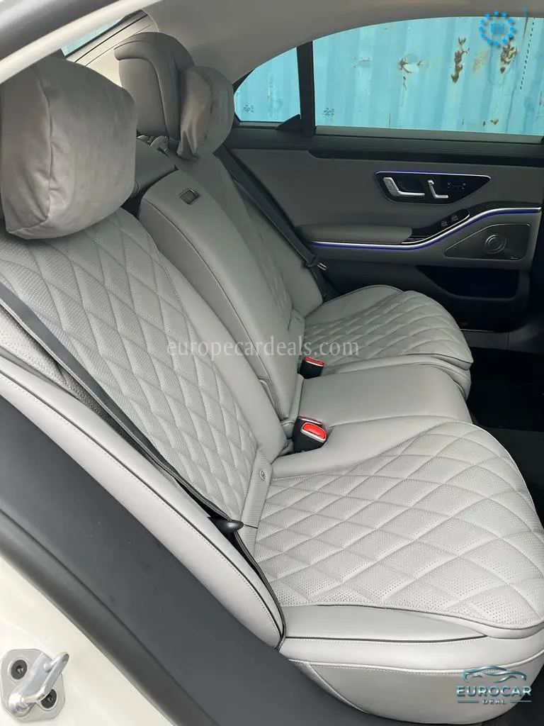 Mercedes-Benz S 400