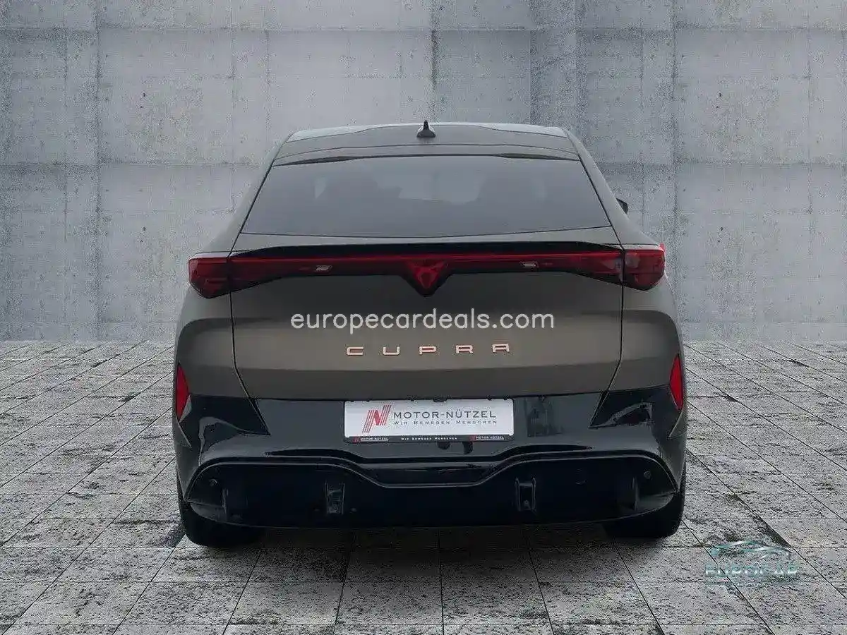 Cupra Tavascan